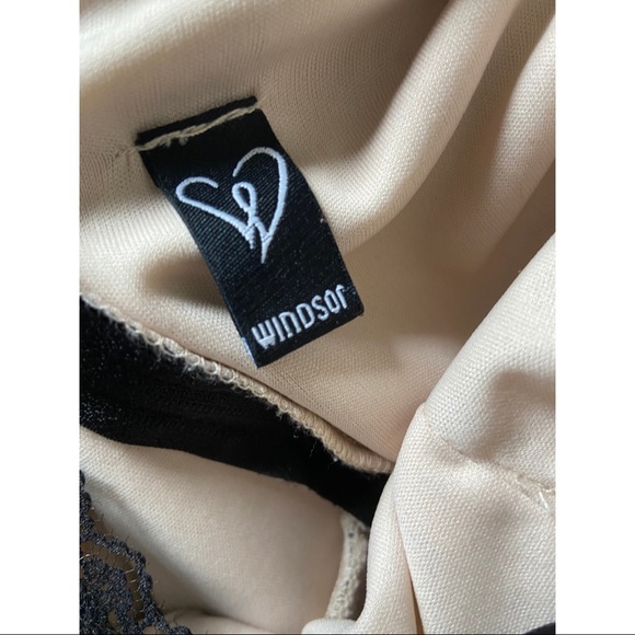 Windsor Black Lace Overlay Tie Waist Sleeveless Formal Homecoming Dress Size 7/8 - Picture 5 of 6